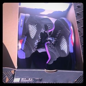 jordan “raptor” 5s size 5.5